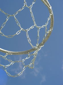 星空体育在线入口-篮球运动中的战术体系构建与演变，篮球战术的定义